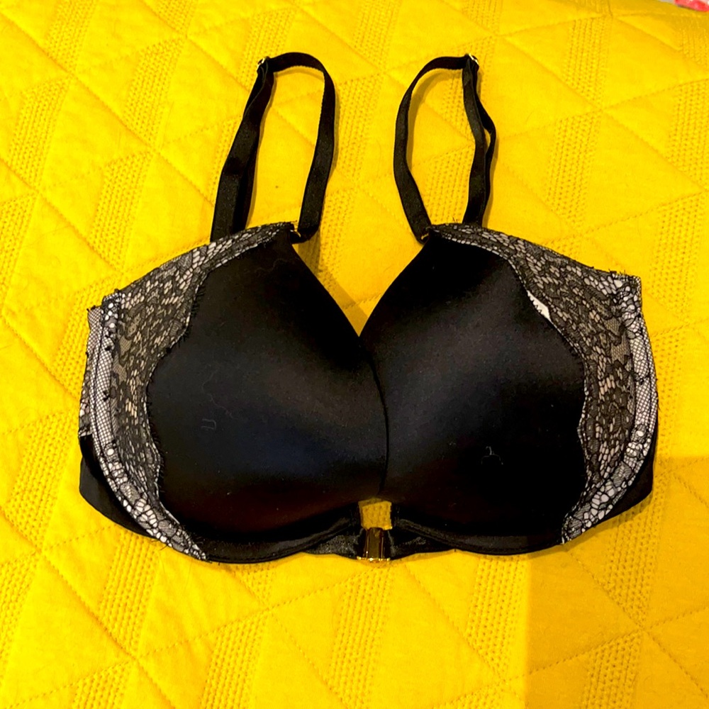 Victoria’s Secret Very Sexy Plunge